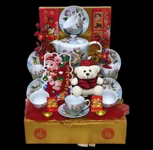 Hampers / Parcel Imlek di Kemirimuka